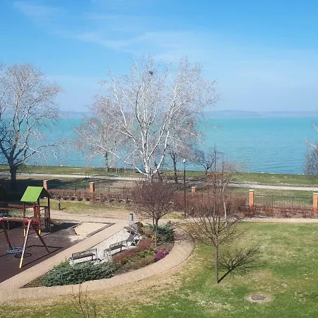 Apartament Galeriusbeach Deluxe Siófok